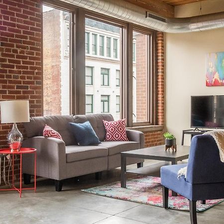 Frontdesk 1209 Washington Ave Apts Downtown St Louis Apartment Saint Louis Exterior foto